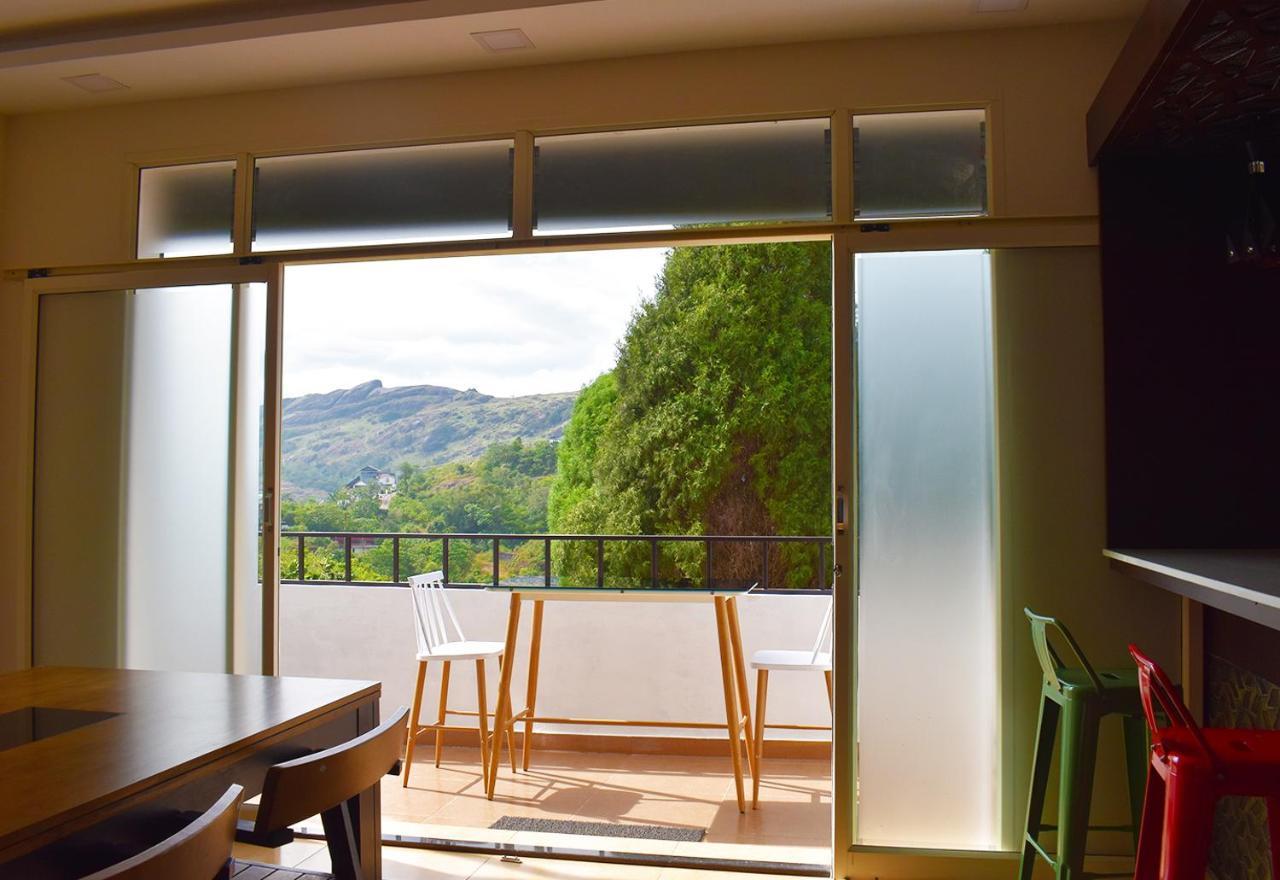 Mountain Mist Resort 瓦加蒙 外观 照片